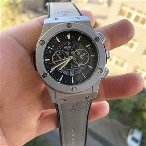 ساعت مچی‌مردانه Hublot کیفیت عالی رنگ طوسی پرفروش 