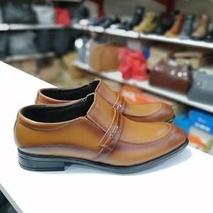 کفش کالج مردانه طبی چرم گاوی شبرو چرم طبیعی مدل ساعتی  رنگ مشکی و عسلی کفش دامادی