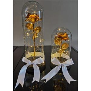 کادو روز زن باکس گل رز مصنوعی طلایی با ریسه آفتابی در دو سایز بزرگ و کوچک