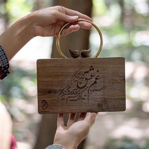 کیف چوبی مدل m019قابل سفارش با گنجشک و روباه و حکاکی هر بیت با سفارش شما