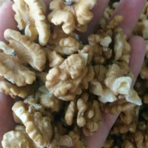مغز گردو سفید اعلا ایرانی