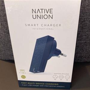 آداپتور native union مدل smart charger رنگ سرمه ای به همراه دو پورت خروجی usb