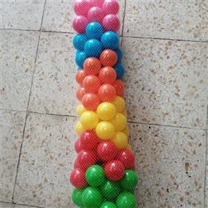 توپ استخر توپ هفت رنگ بهداشتی سبز ابی قرمز زرد زرد بنفش رنگ خوراکی
