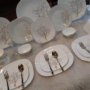 سرویس آرکوپال  درخت طلا36پارچه مربع  ارکوپال درختی  طرح درخت طلا کاج طلایی36پارچه6نفره مقصود سرویس پذیرایی