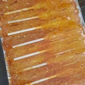 نبات زعفرانی چوبی تازه و خوش رنگ سی عددی،  630 گرمی
