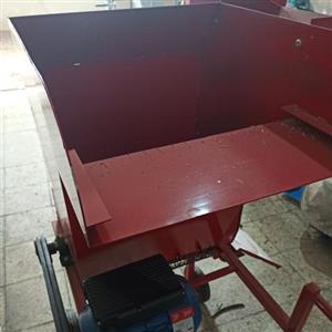 علوفه خرد کن ، یونجه و چغندر و سیب زمینی و علف خرد کن