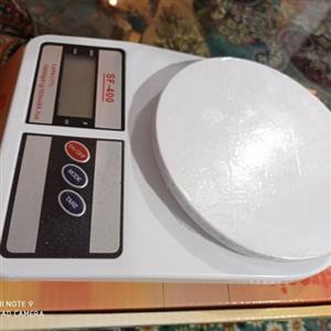 ترازو دیجیتال بسیار دقیق تا 10 کیلو گرم