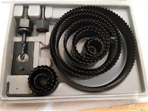 مجموعه 16 عددی مته گردبر تیوان با کیف و متعلقات