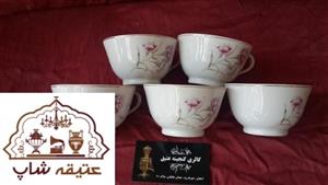 فنجان و نعلبکی قدیمی