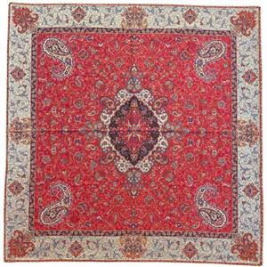 رومیزی مربع ترمه ابریشم کد TRM187 نفیس رنگ قرمز آستر زرشکی مغزی دوزی