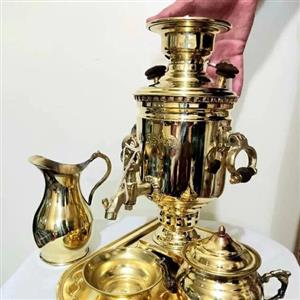 سماور برنجی فوق انتیک نارک دار یک ونیم لیتری باسرویس کامل .تزیینی دکوری