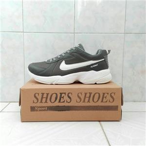 کتونی مردانه مدل NIKE