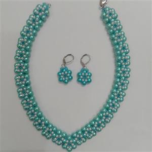 نیم ست مروارید مدل گل شامل گردنبند و گوشواره