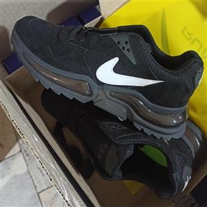 حراج ویژه اسپرت Nike AIRبا  به سراسر کشور