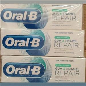 خمیر دندان اورال بی (Oral-B)  کامپلت Complete ضد پوسیدگی، سفید کننده، نعنایی