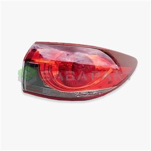 خطر عقب روی گلگیر مزدا 6 – سمت راست – محصول اصلی (جنیون پارت)