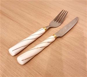 سرویس کارد و چنگال 12 پارچه یونی هوم طرح A02