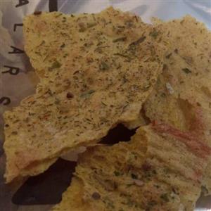 نان خشک سبزی سنتی