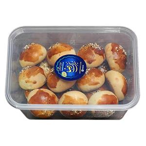 کلوچه گردویی سنتی شیرینی رضا قزوین