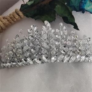 تاج کریستالی ونگین مارکیز.رنگ نقره ای.300گرمی.فری سایز