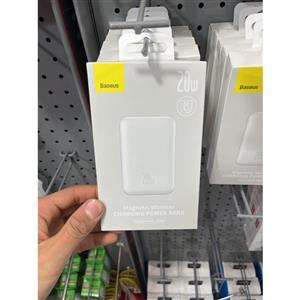 پاور بانک ايفون (مگ سيف)