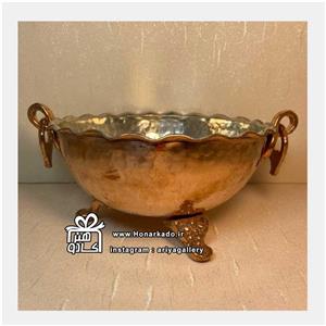 کاسه چکشی مسی 3 پایه کوتاه - مدل گوشواره‌دار - سایز  1 - نانو شده - برند رایا مس زنجان