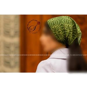 دستمال سر یا گردن(باندانا) نخی ، قابل استفاده در شب یلدا ،قواره 45سانت رنگ سبز طرح اسلیمی، برند شیدی 