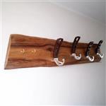 رخت آویز چوبی دست ساز چوب جنگلی نارون برند «آچ»