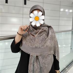 روسری مجلسی ابریشم  وارداتی طوسی نقره ای