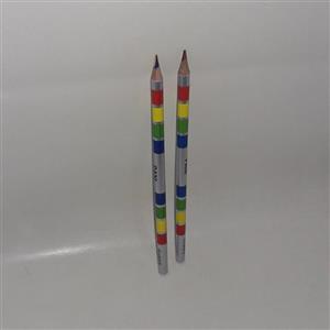 مداد 4 رنگ اصلی ( یعنی یه مداده که هر طرفش به رنگهای آبی، قرمز، زرد و سبز مینویسه )