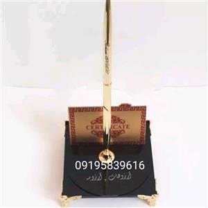 خودکار روکش طلا با پایه رومیزی و حک اسم