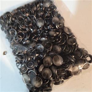 دکمه نگین دار بسته صد عددی طرح دار