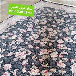 فرش ماشینی 12 متری 700شانه تراکم 2550 نخ اکرلیک طرح الماس سرمه ای