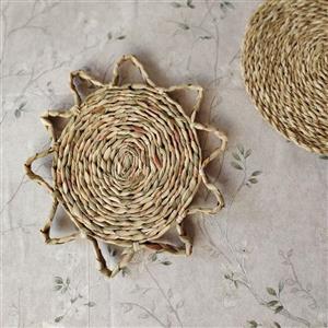 دیوارکوب حصیری خورشیدی