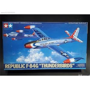 ماکت هواپیما F-84G THUNDERBIRDS مقیاس 48\n