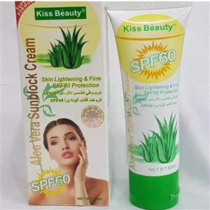 کرم ضد آفتاب کیس بیوتی 50 میل حاوی spf60\nدر سه مدل آلوئه ورا ، چای سبز ، شتر مرغ\nحجم 50 میل\nحاوی آنتی اکسیدان\nمحافظ پوست