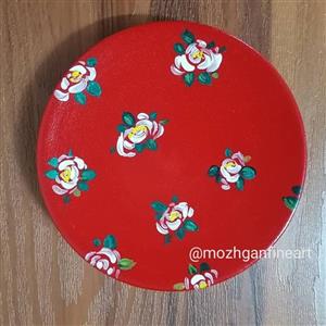 بشقاب دیوارکوب  قرمز با طرح گل هنر دست