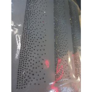 نگین حرارتی طرح پخش  یک طرفه دودی (سربی ) . چادر . نگین چادر . مانتو . نگین چسبی . جوراب . ساق