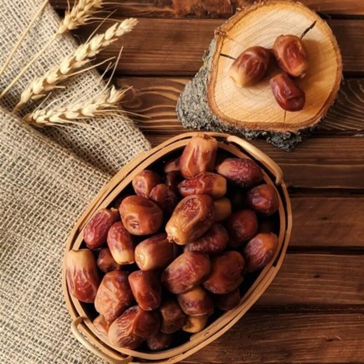 خرما زاهدی فله