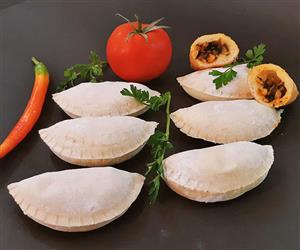 پیراشکی مرغ و قارچ