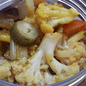 ترشی مخلوط یا هفت بیجار  الی