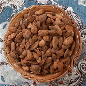 مغز بادام ایرانی امسالی و شیرین (1000گرمی)