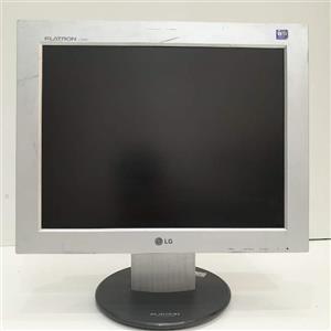 مانیتور استوک 15 اینچ LG FLATRON L1530S