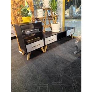 میزتلوزیون  وکتابخونه کوچیک