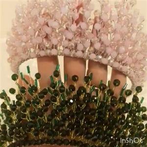 تاج سر _ملیله شکسته و کریستالی_120گرمی_رنگ سبز_ارتفاع 6سانت