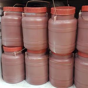 رب گوجه فرنگی خانگی  ( دو کیلو و پانصد گرم )