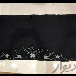 شال جواهر دوزی زمینه وال اسلپ، کار دست