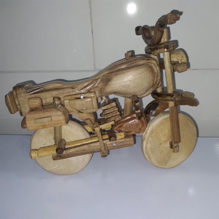موتور سیکلت چوبی