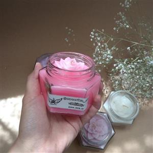 شمع معطر  بعطر انتخابی شما  در شیشه های جذاب و زیبا  رنگ و دیزاین زیبا با سوخت بالا