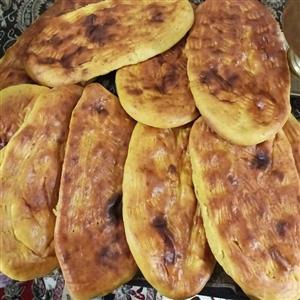 نان فطیر مغزدار محلی